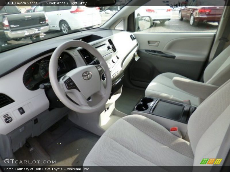 Super White / Light Gray 2011 Toyota Sienna LE