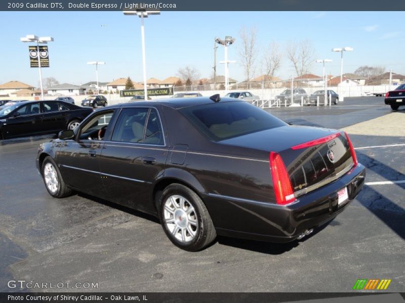 Double Espresso / Light Linen/Cocoa 2009 Cadillac DTS