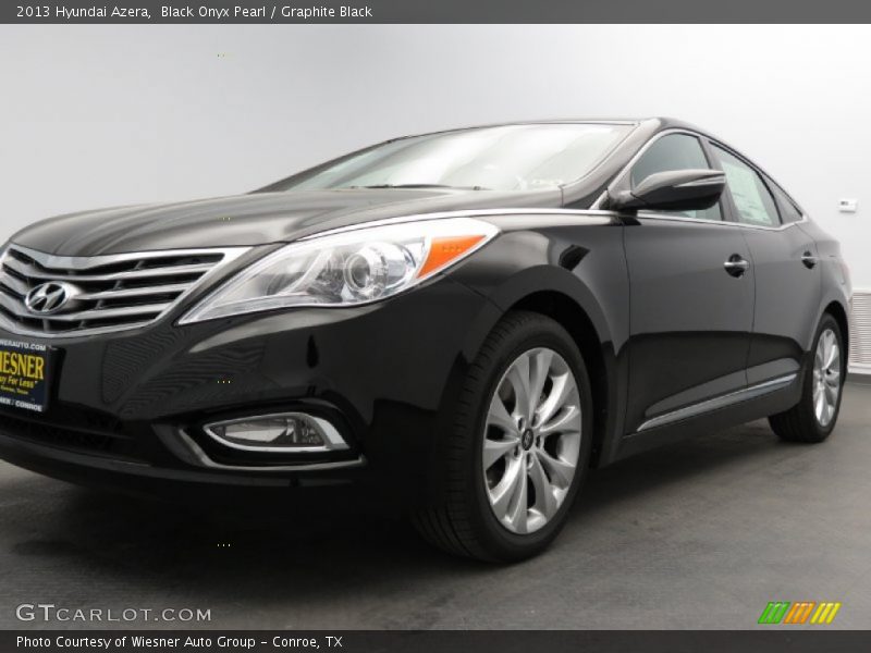 Black Onyx Pearl / Graphite Black 2013 Hyundai Azera
