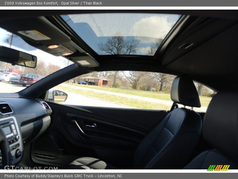 Opal Silver / Titan Black 2009 Volkswagen Eos Komfort