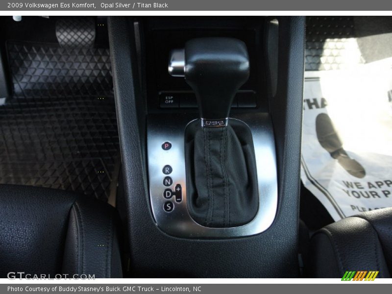 Opal Silver / Titan Black 2009 Volkswagen Eos Komfort