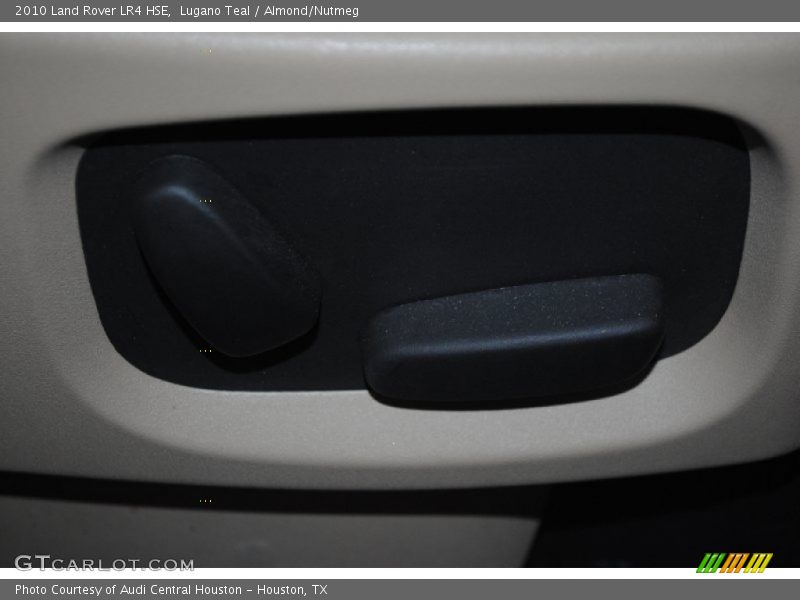 Lugano Teal / Almond/Nutmeg 2010 Land Rover LR4 HSE