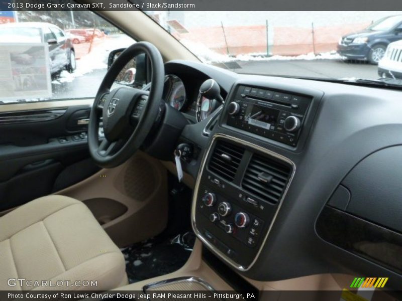 Sandstone / Black/Sandstorm 2013 Dodge Grand Caravan SXT