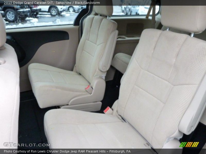 Sandstone / Black/Sandstorm 2013 Dodge Grand Caravan SXT
