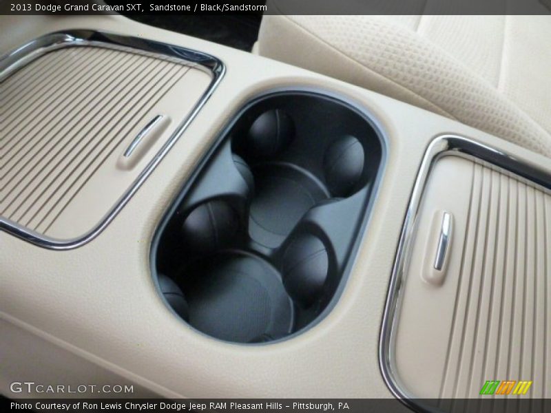 Sandstone / Black/Sandstorm 2013 Dodge Grand Caravan SXT