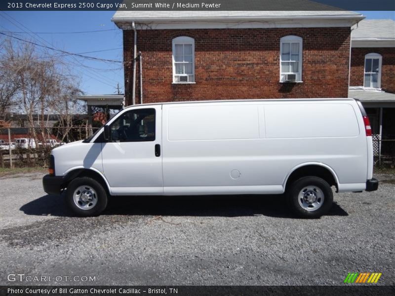 Summit White / Medium Pewter 2013 Chevrolet Express 2500 Cargo Van