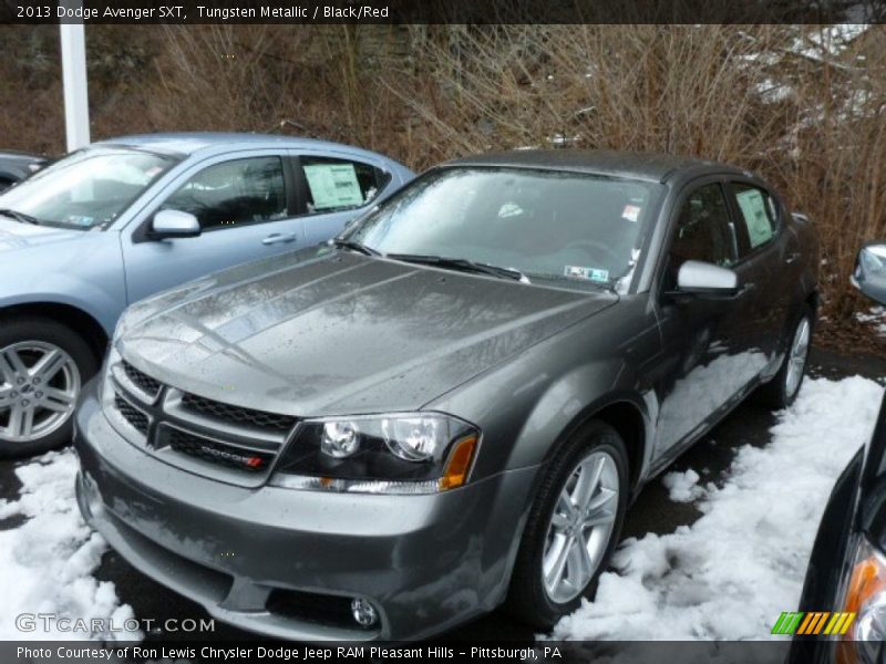Tungsten Metallic / Black/Red 2013 Dodge Avenger SXT