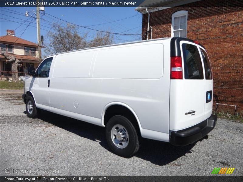 Summit White / Medium Pewter 2013 Chevrolet Express 2500 Cargo Van