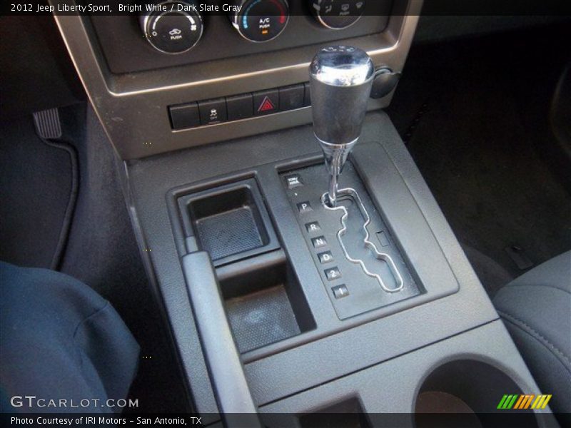 Bright White / Dark Slate Gray 2012 Jeep Liberty Sport