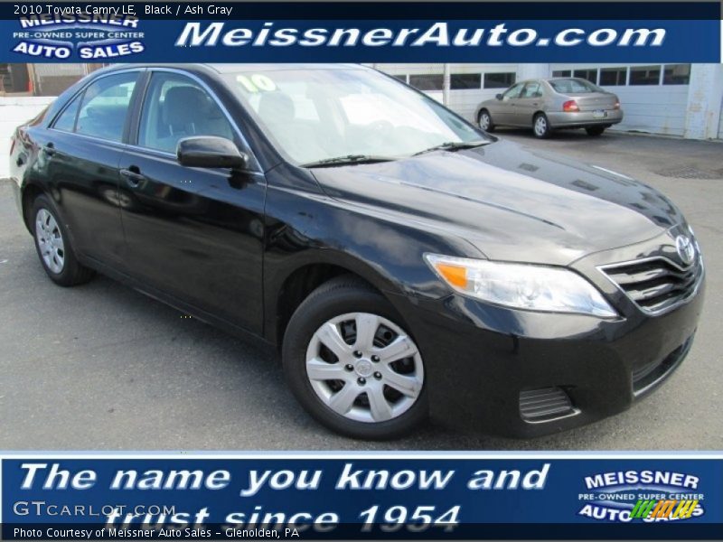 Black / Ash Gray 2010 Toyota Camry LE