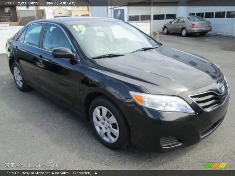 Black / Ash Gray 2010 Toyota Camry LE