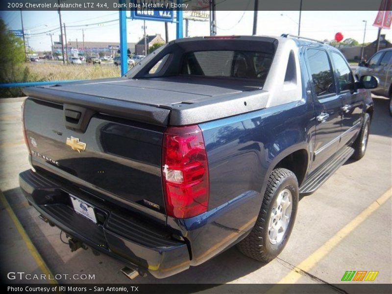 Dark Blue Metallic / Ebony 2009 Chevrolet Avalanche LTZ 4x4