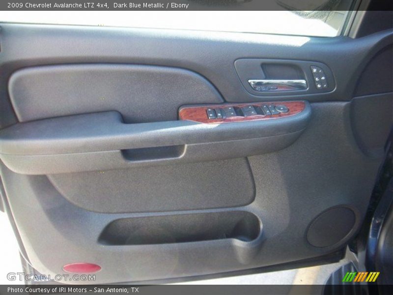 Dark Blue Metallic / Ebony 2009 Chevrolet Avalanche LTZ 4x4