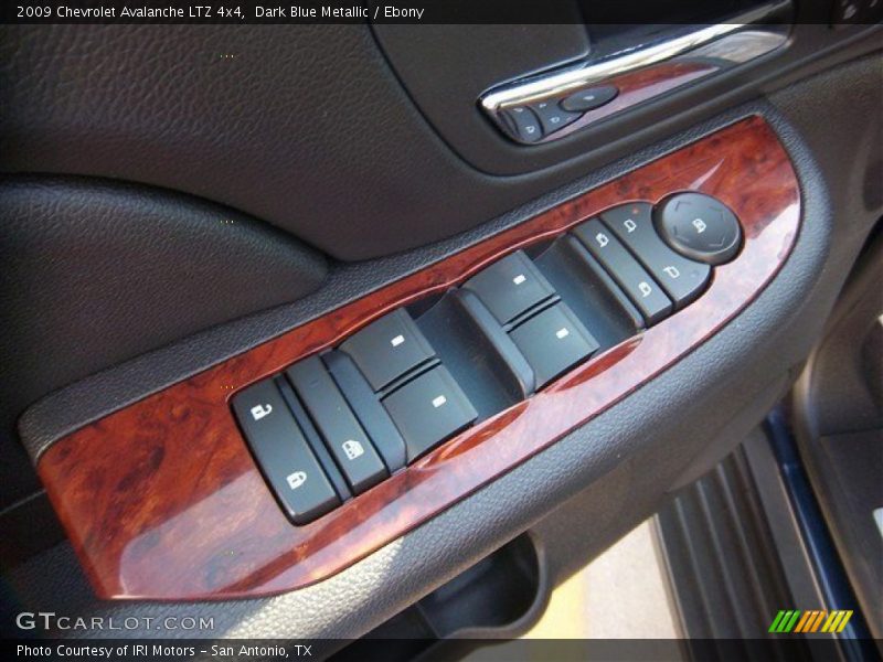 Dark Blue Metallic / Ebony 2009 Chevrolet Avalanche LTZ 4x4
