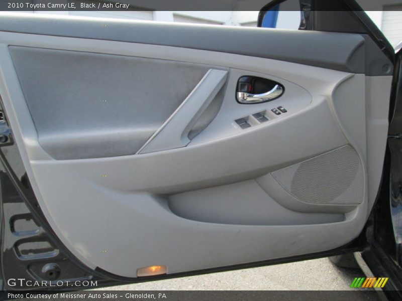 Black / Ash Gray 2010 Toyota Camry LE