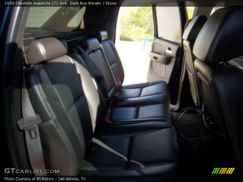 Dark Blue Metallic / Ebony 2009 Chevrolet Avalanche LTZ 4x4