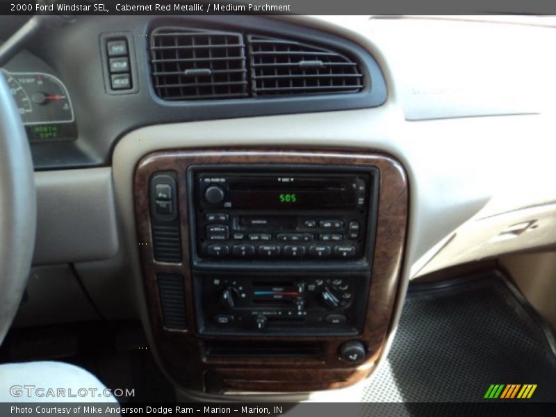 Cabernet Red Metallic / Medium Parchment 2000 Ford Windstar SEL