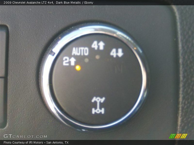 Dark Blue Metallic / Ebony 2009 Chevrolet Avalanche LTZ 4x4