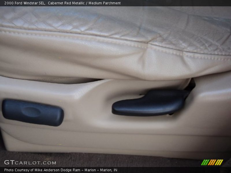Cabernet Red Metallic / Medium Parchment 2000 Ford Windstar SEL