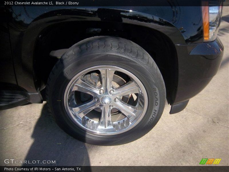 Black / Ebony 2012 Chevrolet Avalanche LS