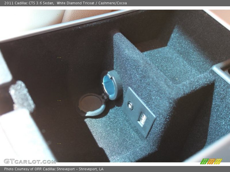 White Diamond Tricoat / Cashmere/Cocoa 2011 Cadillac CTS 3.6 Sedan