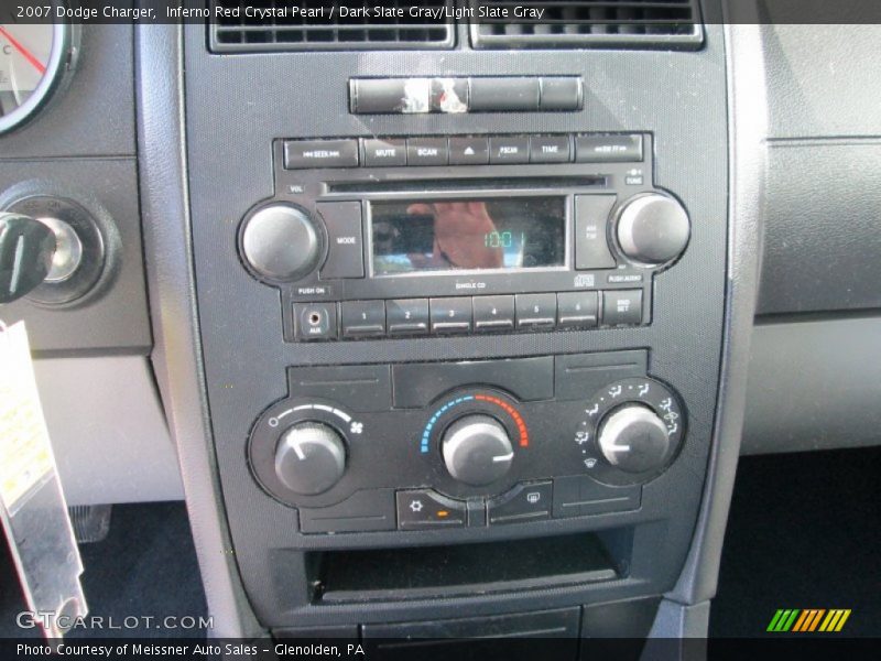 Controls of 2007 Charger 