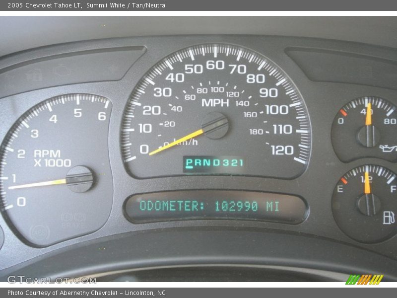 Summit White / Tan/Neutral 2005 Chevrolet Tahoe LT