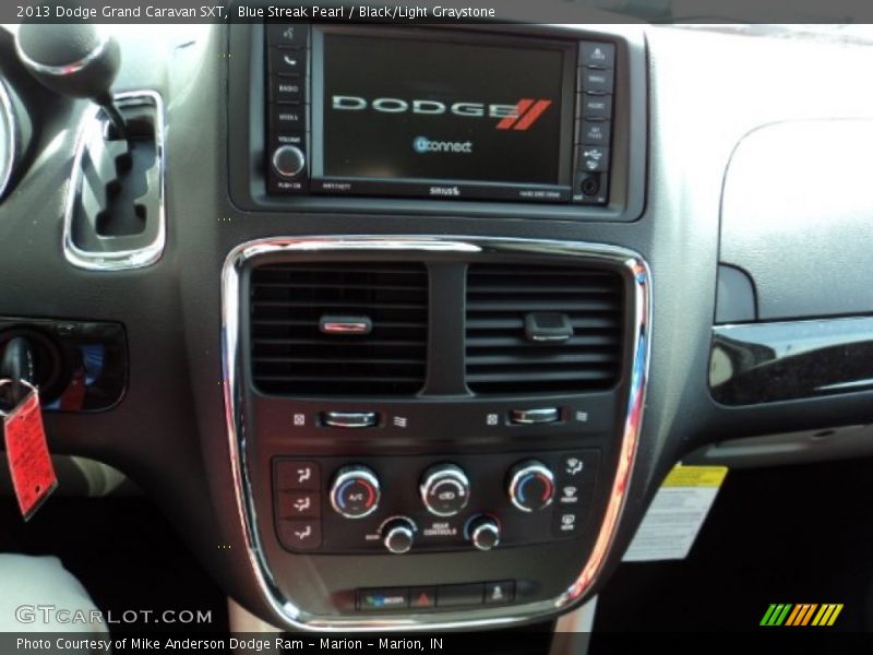 Blue Streak Pearl / Black/Light Graystone 2013 Dodge Grand Caravan SXT