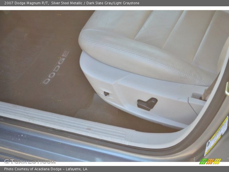 Silver Steel Metallic / Dark Slate Gray/Light Graystone 2007 Dodge Magnum R/T