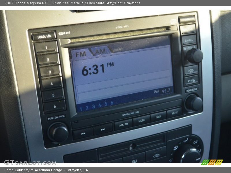 Audio System of 2007 Magnum R/T