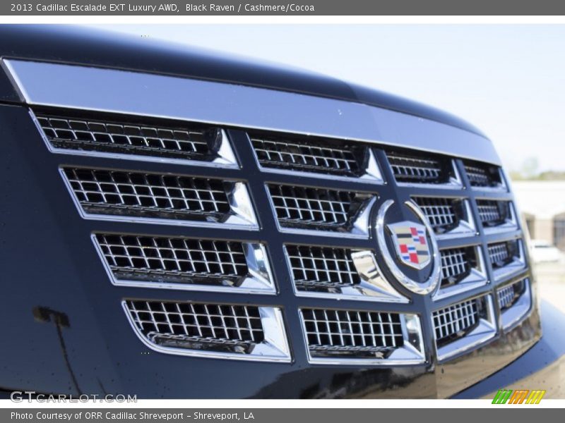 Black Raven / Cashmere/Cocoa 2013 Cadillac Escalade EXT Luxury AWD