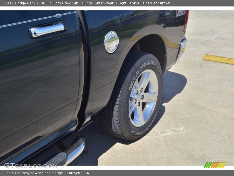 Hunter Green Pearl / Light Pebble Beige/Bark Brown 2011 Dodge Ram 1500 Big Horn Crew Cab