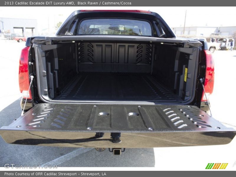 Black Raven / Cashmere/Cocoa 2013 Cadillac Escalade EXT Luxury AWD
