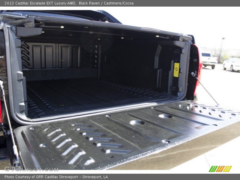 Black Raven / Cashmere/Cocoa 2013 Cadillac Escalade EXT Luxury AWD