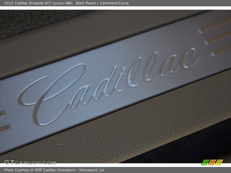Black Raven / Cashmere/Cocoa 2013 Cadillac Escalade EXT Luxury AWD