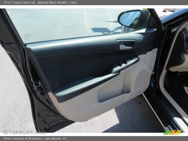 Attitude Black Metallic / Ivory 2012 Toyota Camry LE