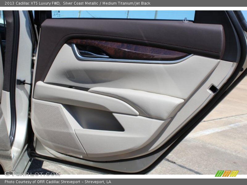 Silver Coast Metallic / Medium Titanium/Jet Black 2013 Cadillac XTS Luxury FWD