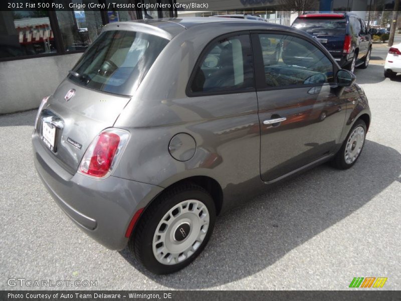 Grigio (Grey) / Tessuto Grigio/Nero (Grey/Black) 2012 Fiat 500 Pop