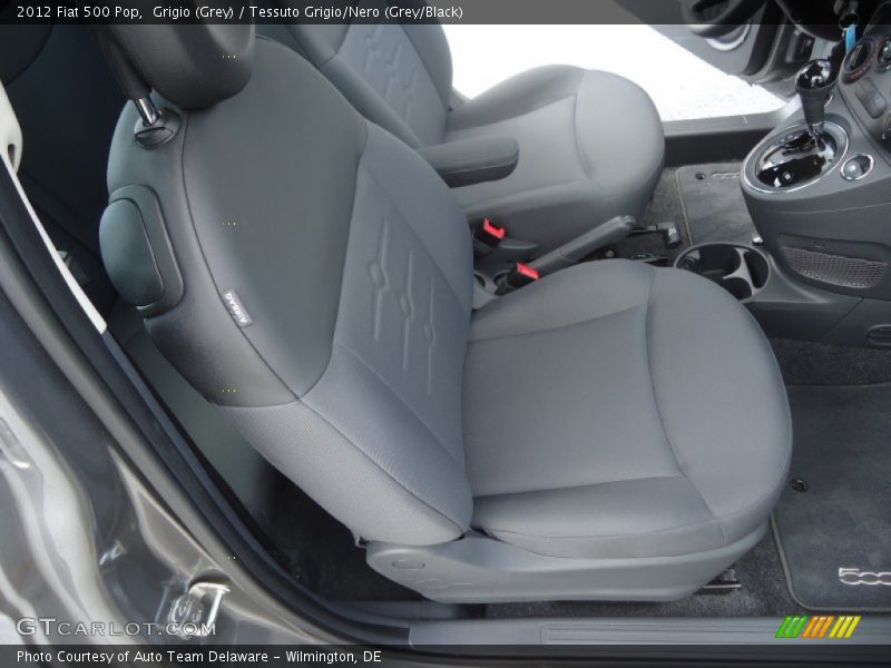 Grigio (Grey) / Tessuto Grigio/Nero (Grey/Black) 2012 Fiat 500 Pop