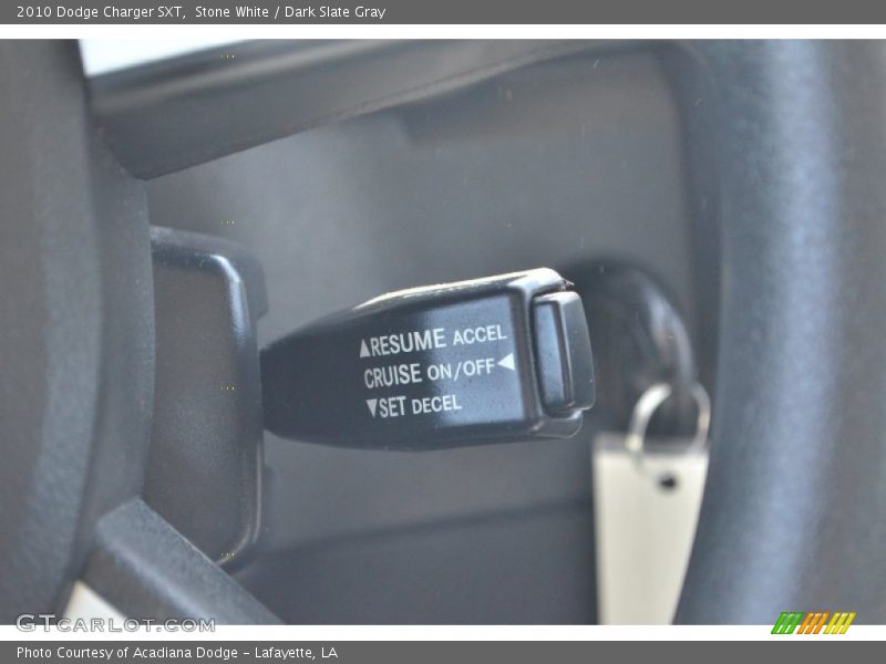 Stone White / Dark Slate Gray 2010 Dodge Charger SXT