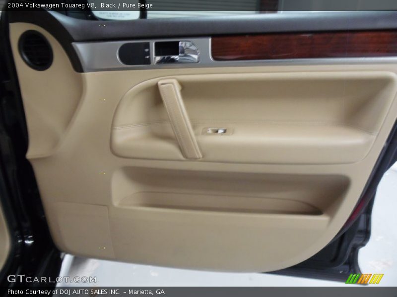 Black / Pure Beige 2004 Volkswagen Touareg V8