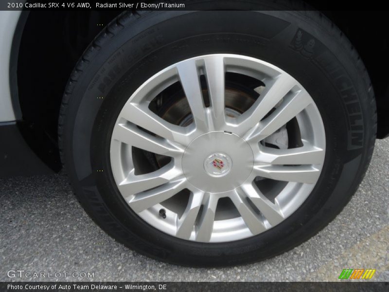 Radiant Silver / Ebony/Titanium 2010 Cadillac SRX 4 V6 AWD