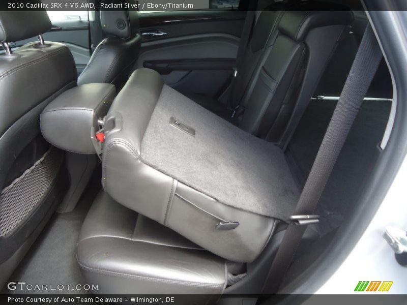 Radiant Silver / Ebony/Titanium 2010 Cadillac SRX 4 V6 AWD