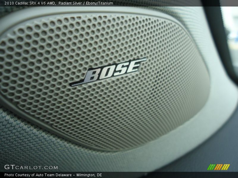 Radiant Silver / Ebony/Titanium 2010 Cadillac SRX 4 V6 AWD