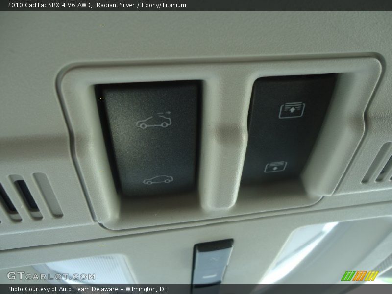 Radiant Silver / Ebony/Titanium 2010 Cadillac SRX 4 V6 AWD