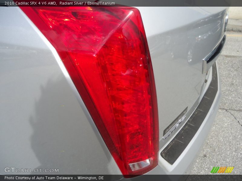 Radiant Silver / Ebony/Titanium 2010 Cadillac SRX 4 V6 AWD