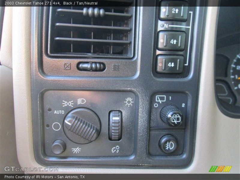 Black / Tan/Neutral 2003 Chevrolet Tahoe Z71 4x4