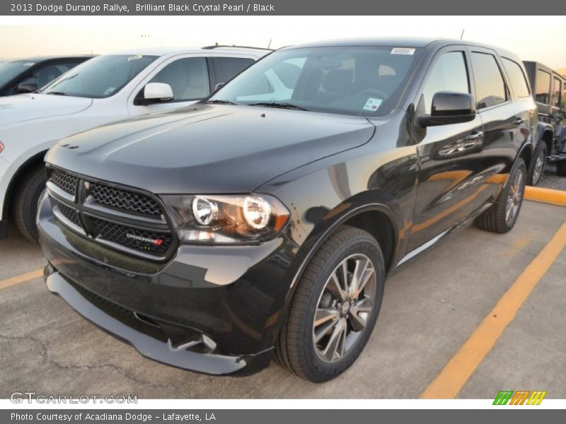 Front 3/4 View of 2013 Durango Rallye