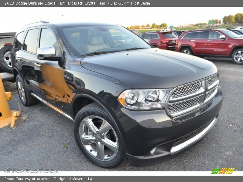 Front 3/4 View of 2013 Durango Citadel