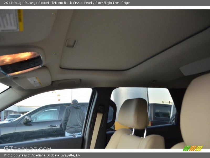 Brilliant Black Crystal Pearl / Black/Light Frost Beige 2013 Dodge Durango Citadel
